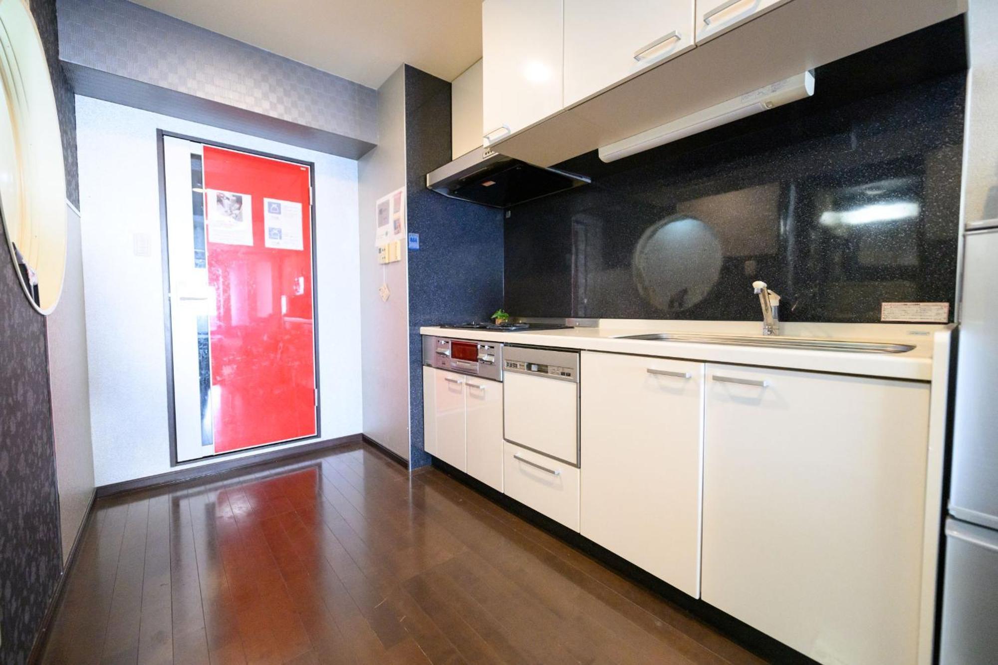メルシアター鈍色の風: デザイナーズ心斎橋アパートメント Apartment